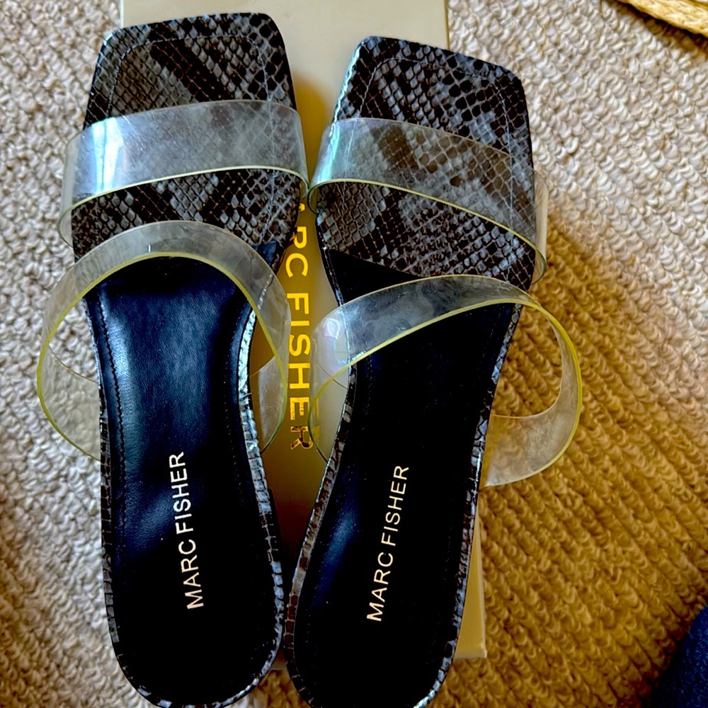 Mark Fischer size 9 sandals snake print
